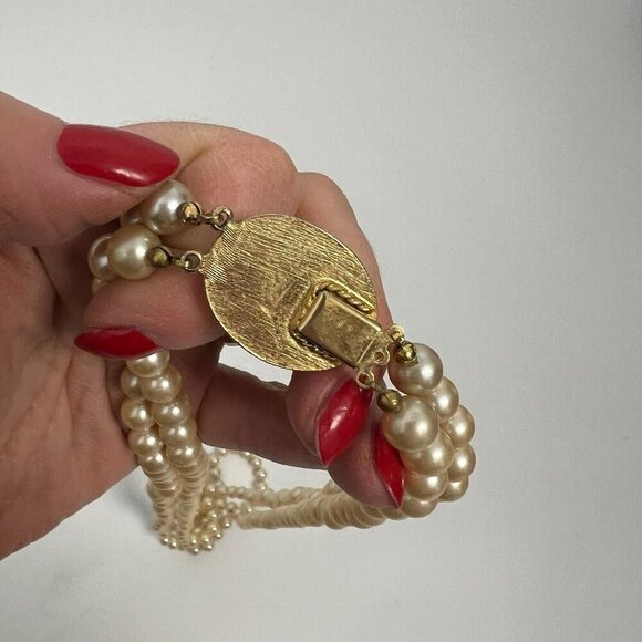 Vintage Cream Faux Pearl Double Strand Beaded Necklace - Picture 10 of 13